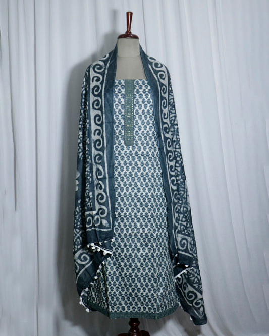 Floral printed cotton Unstitched 3 Piece Suit Set – Grey color