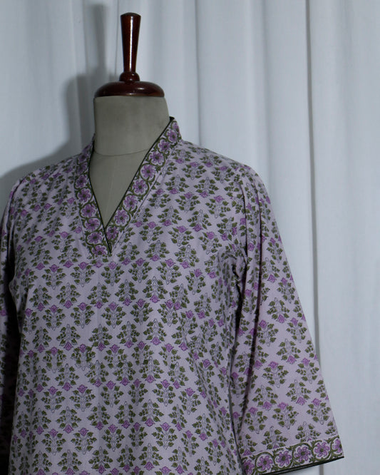 Sanganeri Handblock Printed Short Kurti – Halter Neck, 3/4th Sleeves