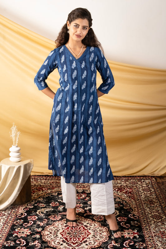 Indigo Dabu Handblocked A-Line Kurta, both side pocket