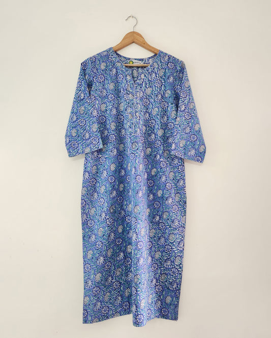 Dhara, sky blue hand blocked straight fit kurta