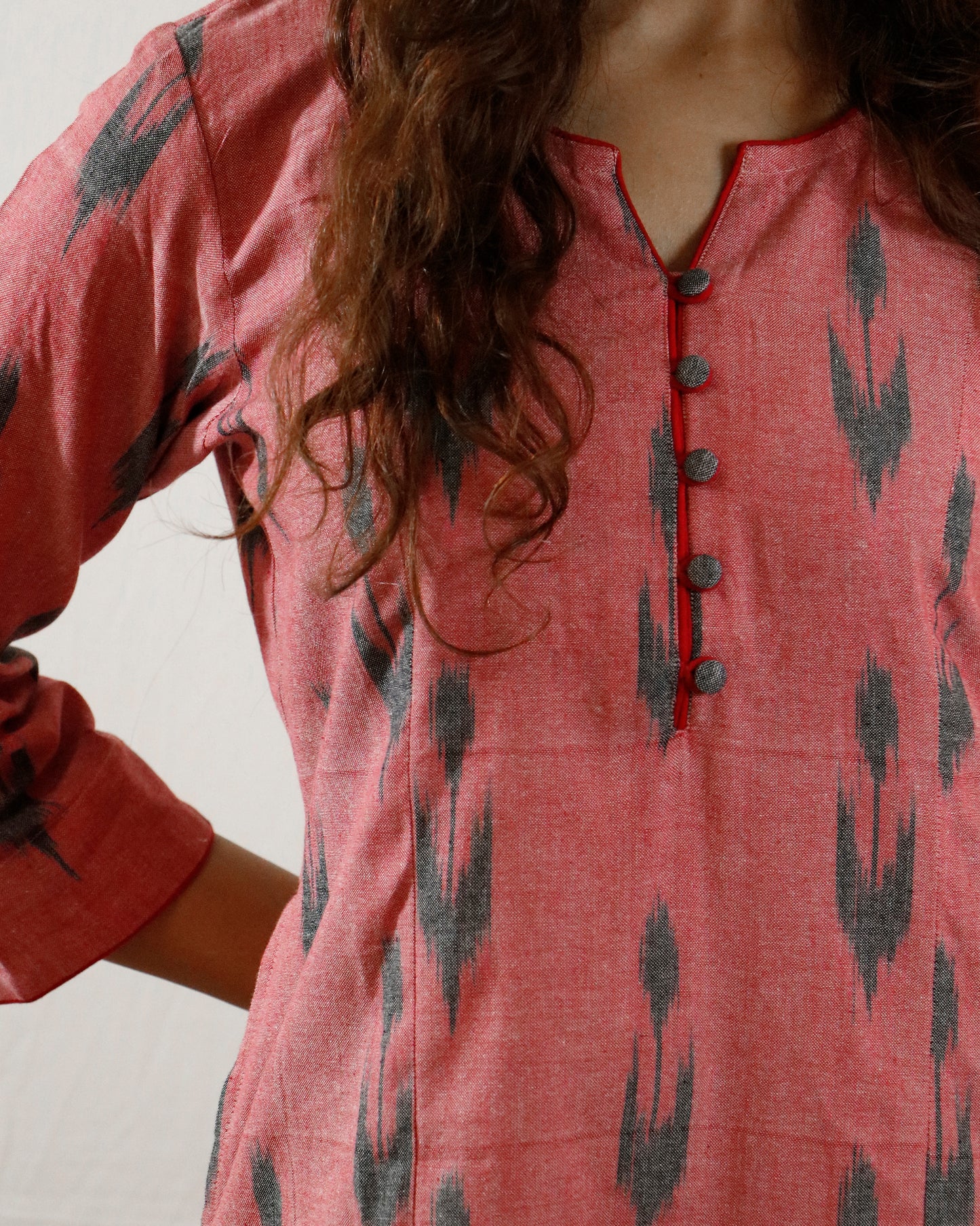 Brick Blossom Ikat Suit Set – Brick kurta with red pant & shaded dupatta (brick-red)