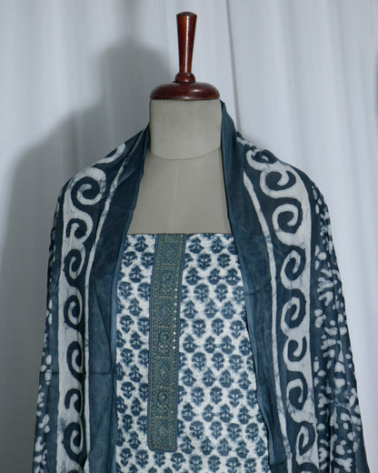 Floral printed cotton Unstitched 3 Piece Suit Set – Grey color