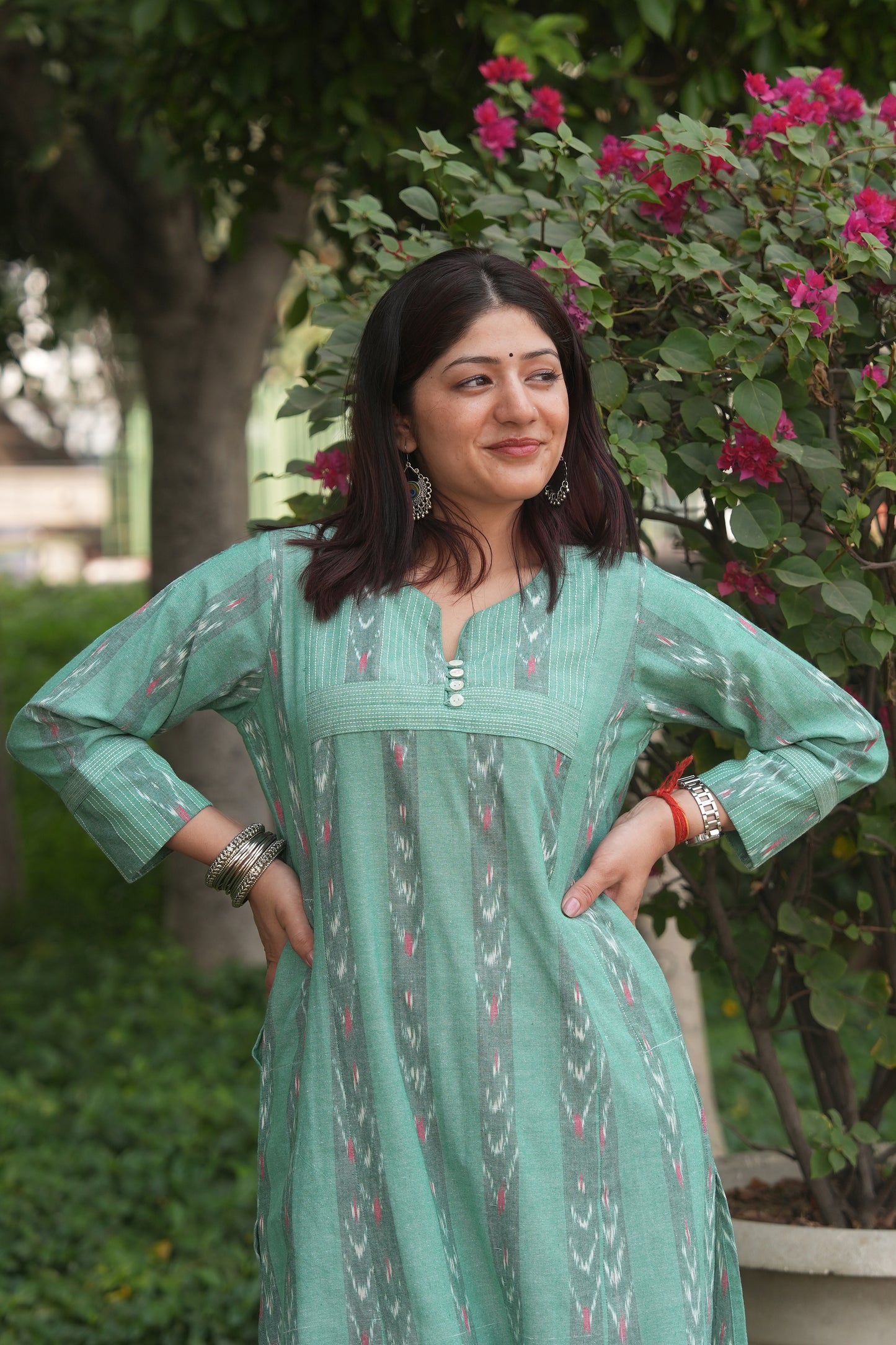 Handloom Ikat Green Cotton Kurta – Everyday Elegant Ethnic Wear
