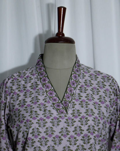 Sanganeri Handblock Printed Short Kurti – Halter Neck, 3/4th Sleeves