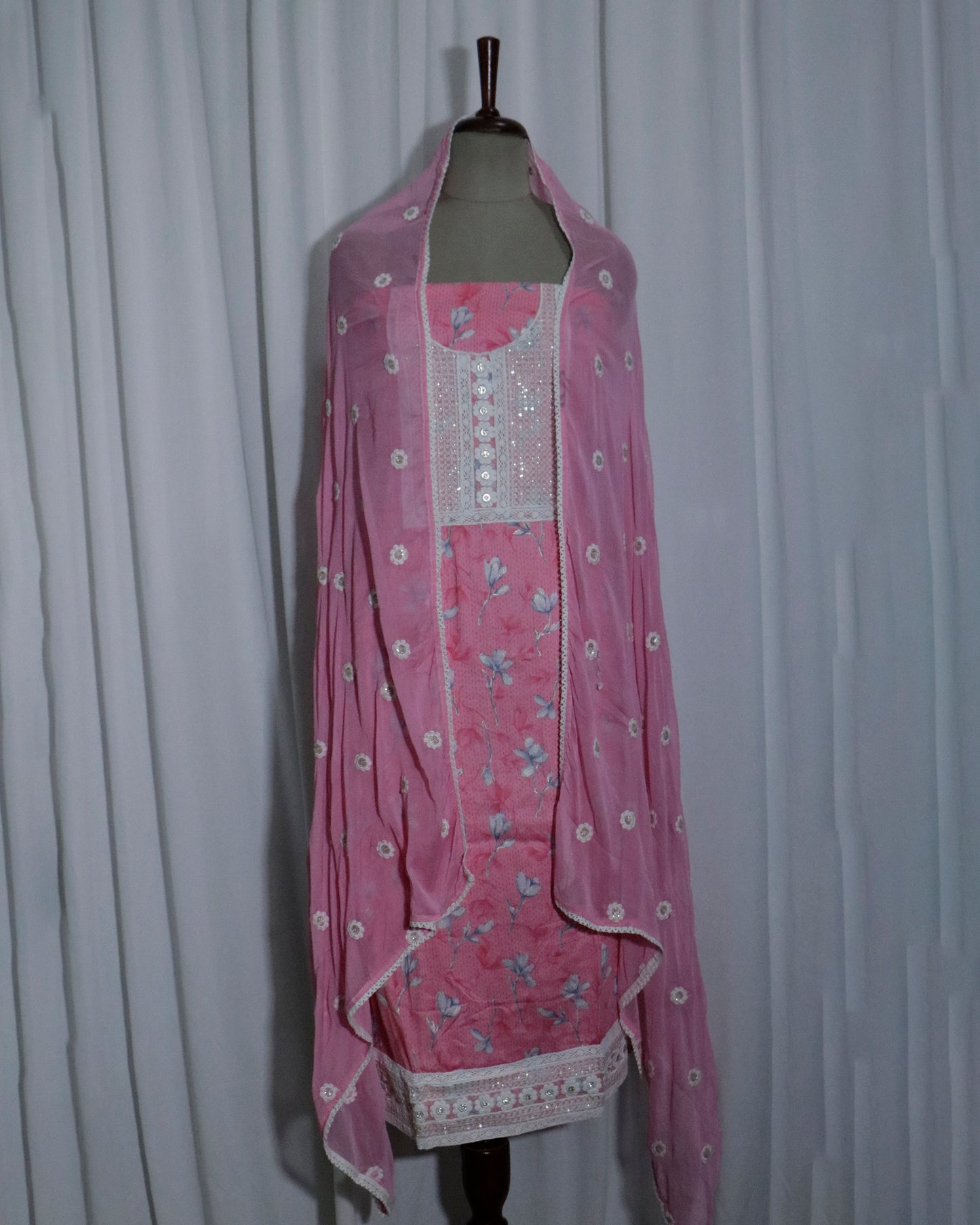 Baby pink chiffon dupatta 3 piece suit set