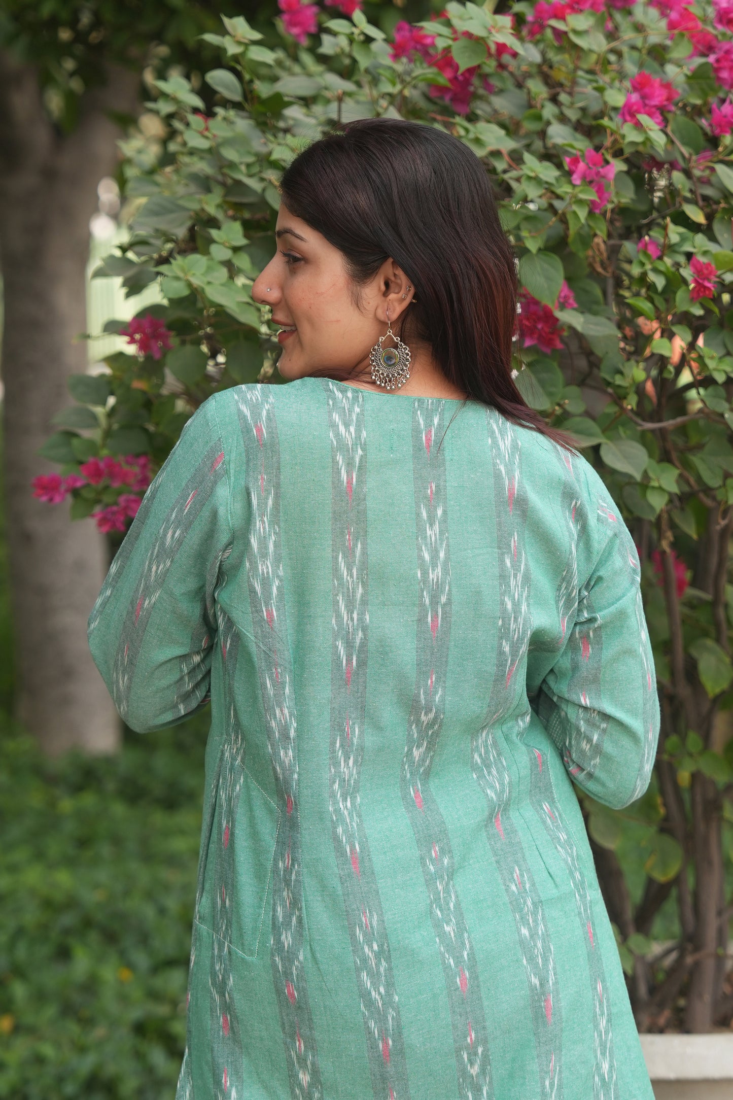 Handloom Ikat Green Cotton Kurta – Everyday Elegant Ethnic Wear