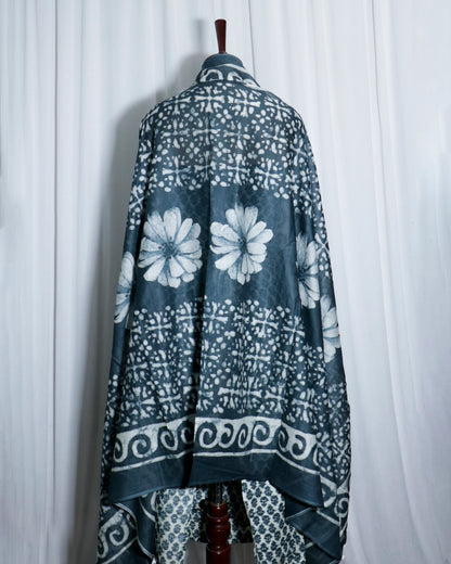 Floral printed cotton Unstitched 3 Piece Suit Set – Grey color