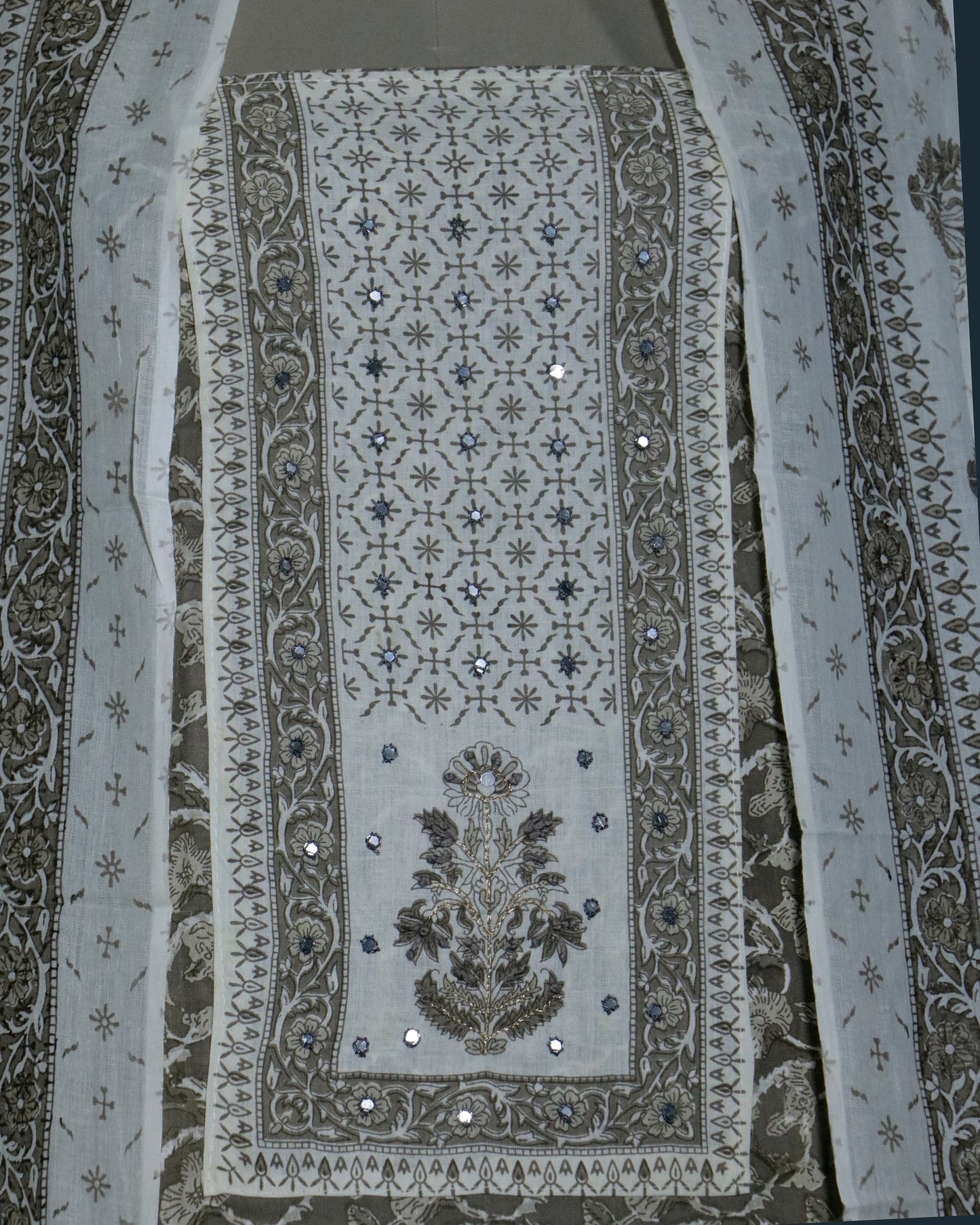 hand detailed printed cotton Unstitched 3 Piece Suit Set