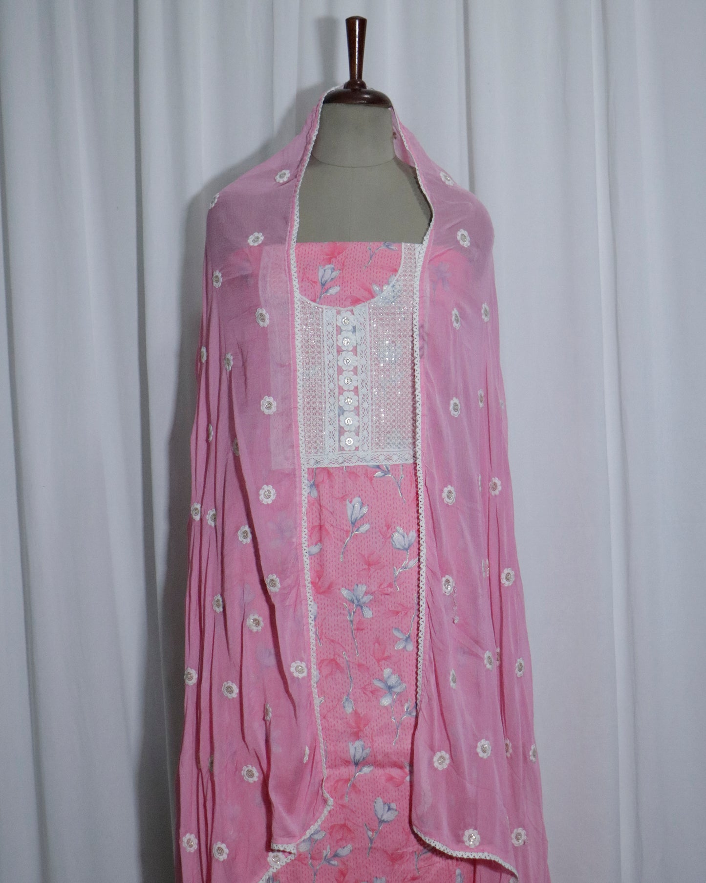 Baby pink chiffon dupatta 3 piece suit set