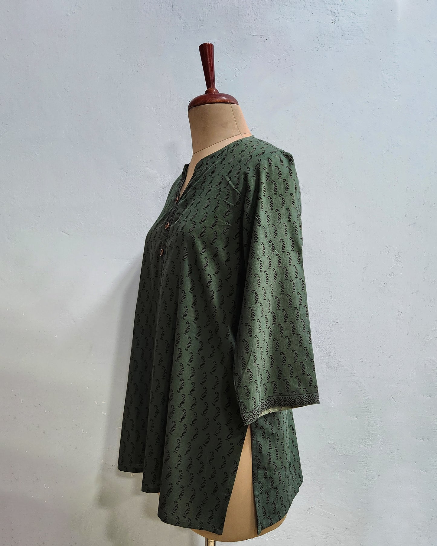 Bagh hand printed cotton short kurta, Length-30 inch