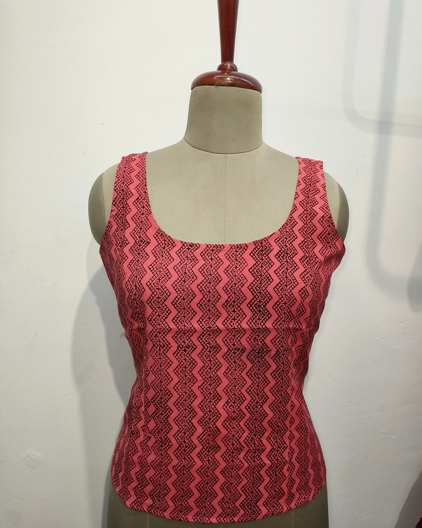 Black strip cotton crop top