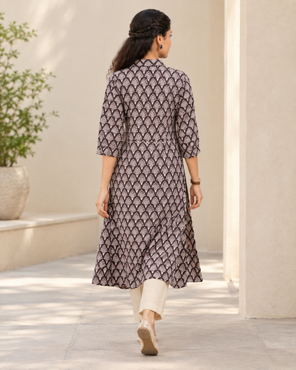 Black & White Bagh Handprinted Cotton Collar Neck Straight Kurta