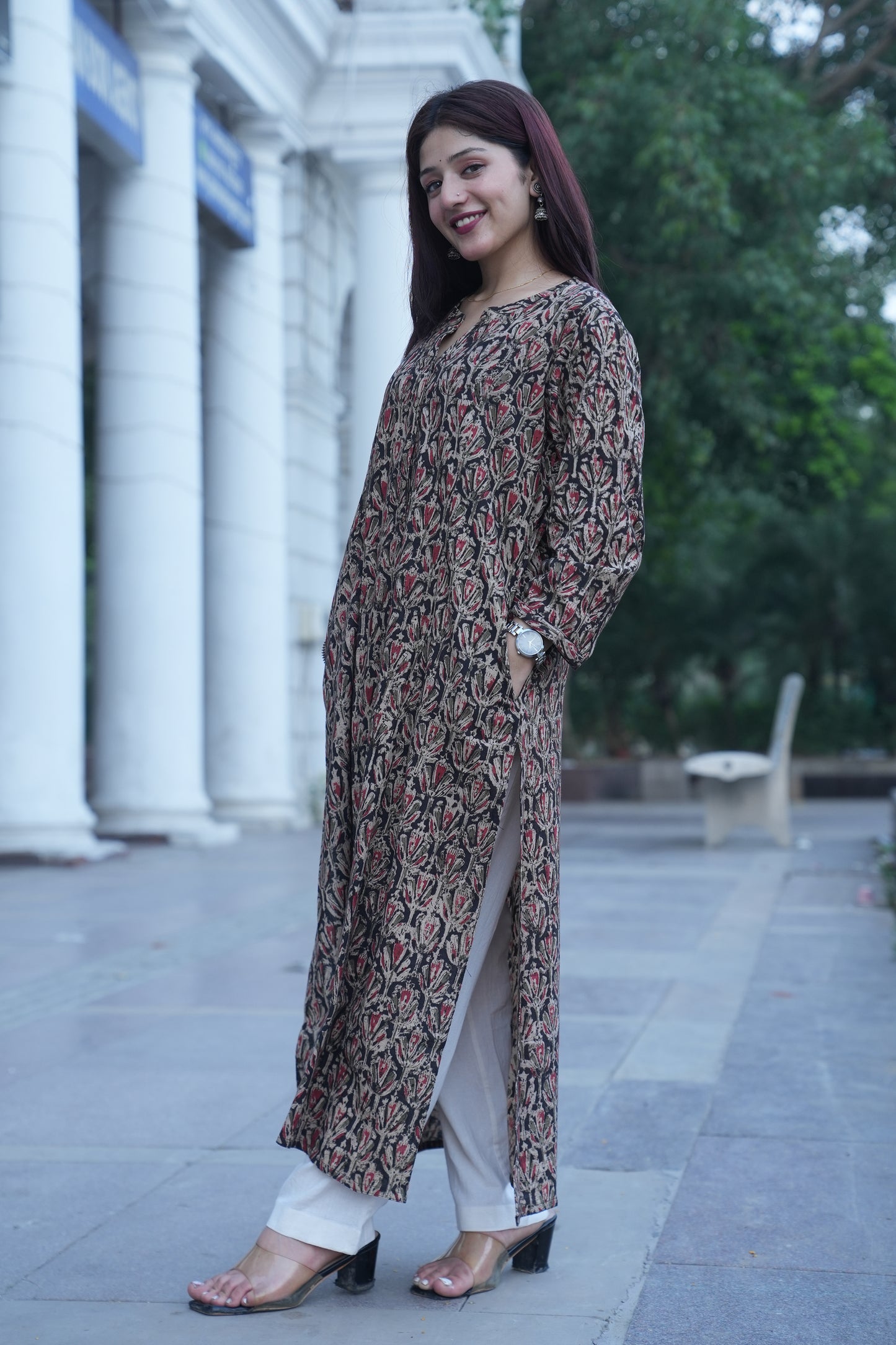 Black Floral Handprinted Kalamkari Kurta