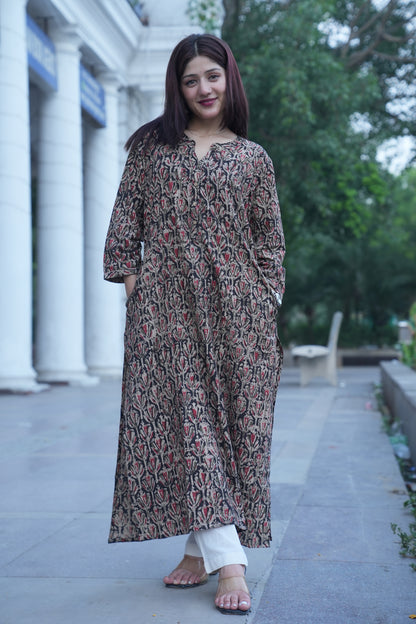 Black Floral Handprinted Kalamkari Kurta