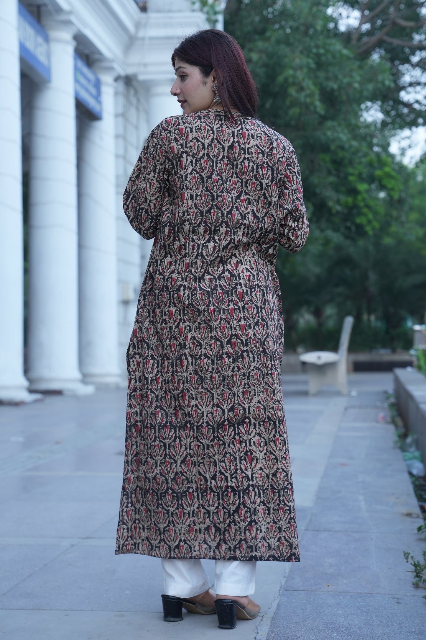 Black Floral Handprinted Kalamkari Kurta