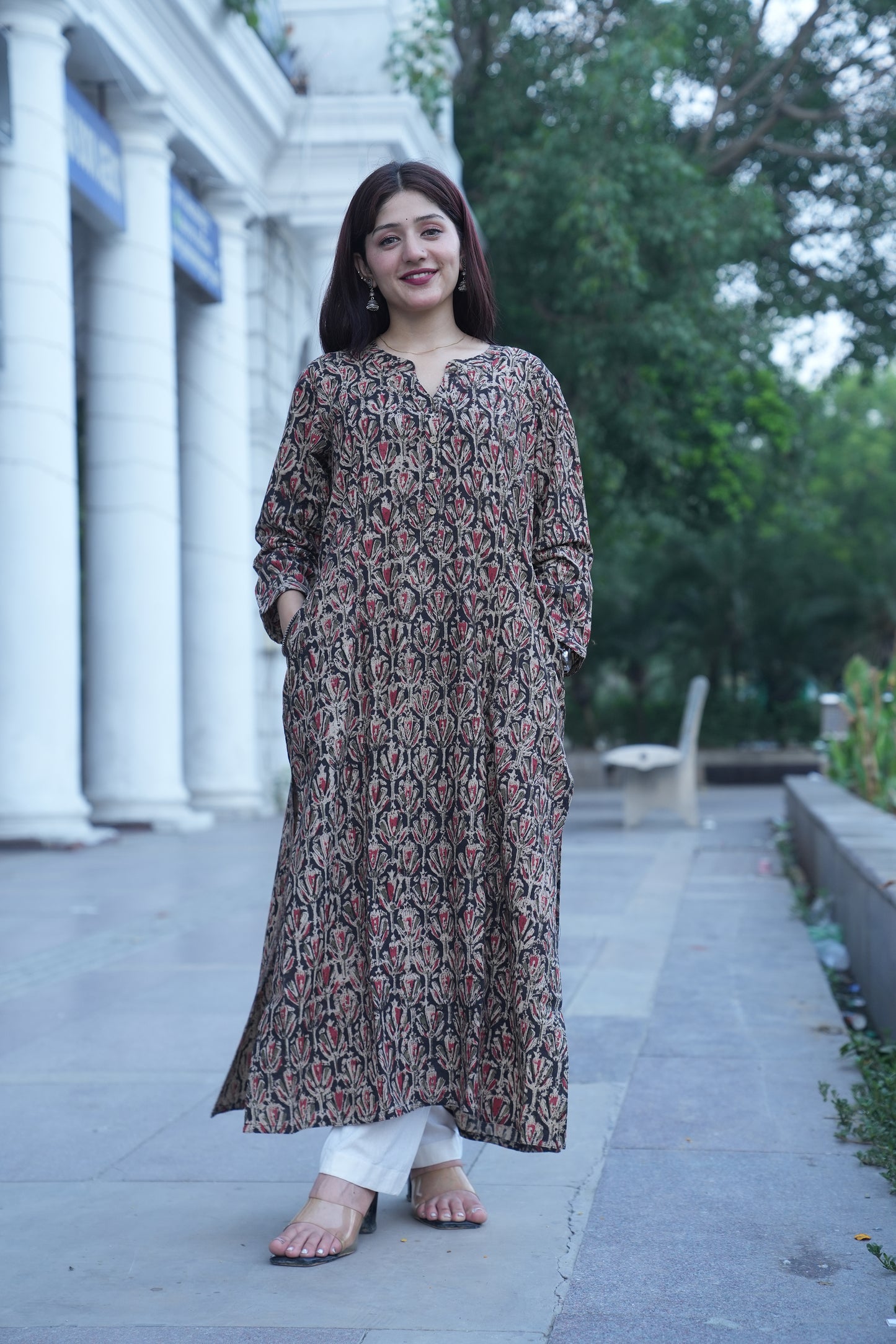 Black Floral Handprinted Kalamkari Kurta
