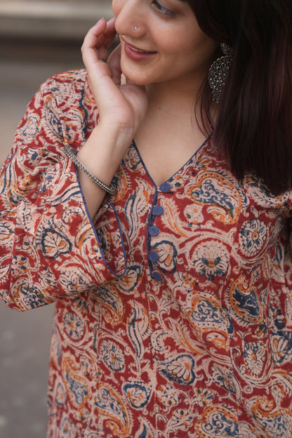 Maroon Kalamkari Straight-Fit Kurta (Loop-Button Neck, Blue Floral Print)