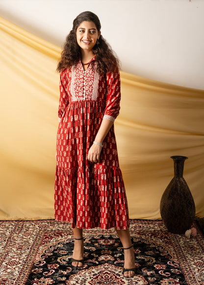 Gulbagh, rust-coloured layer dress made entirely of cotton Bagh print fabric