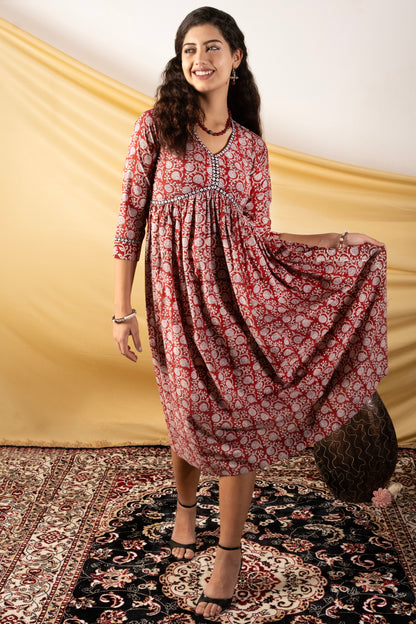 Gulkaar, floral print Bagh dress with both side pockets.