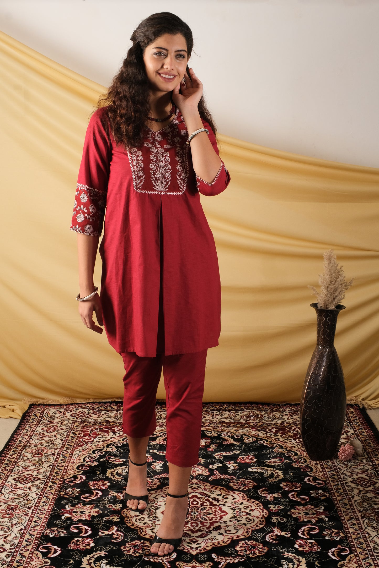 Adaa, Maroon lilen Co-Ord set