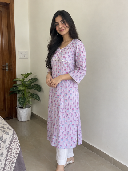 Lilac Handblock Printed Cotton Straight Fit Kurta with Crochet Lace & Side Pockets