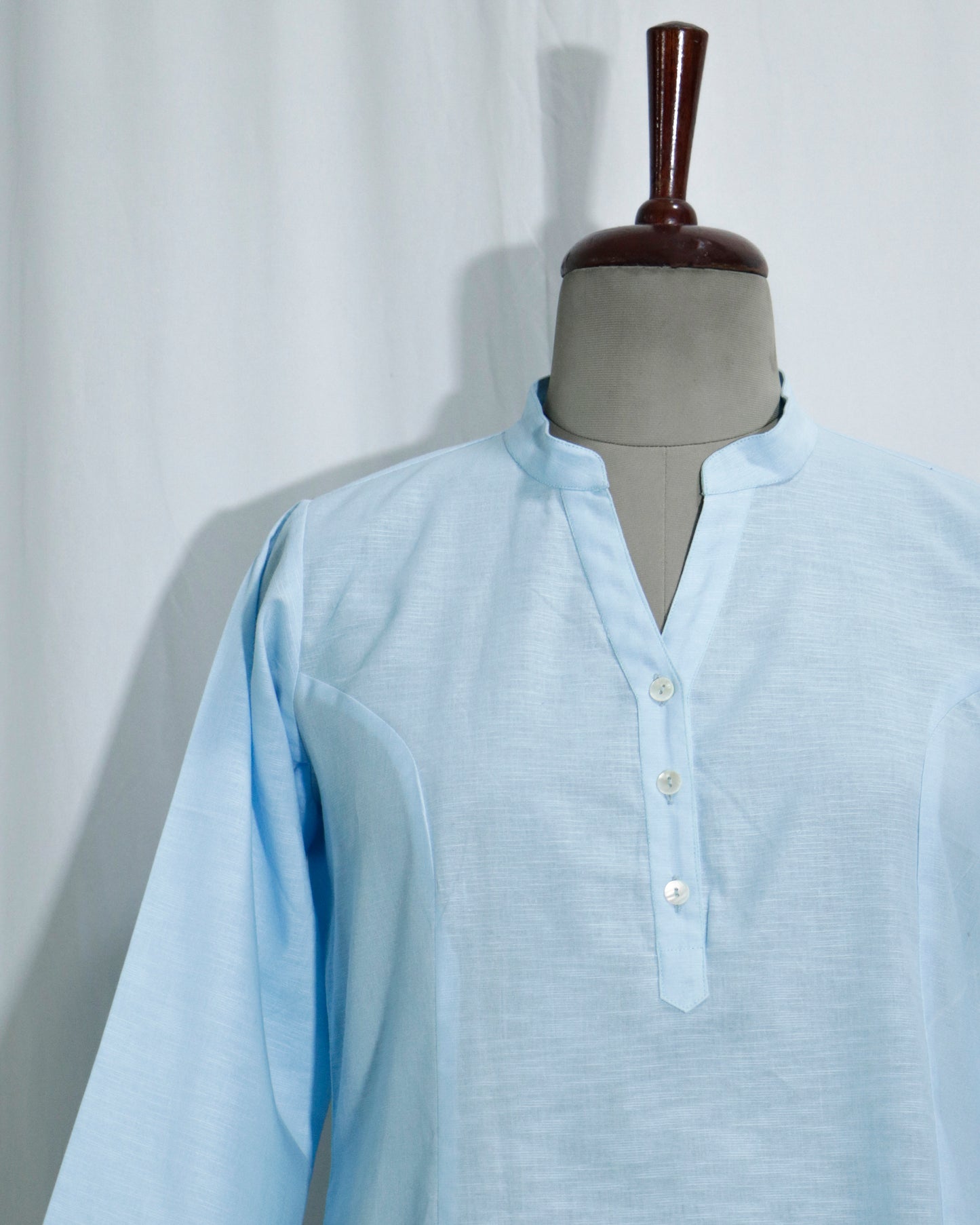 Lilen sky blue Short Kurta with Kurta Patti & Shell Buttons