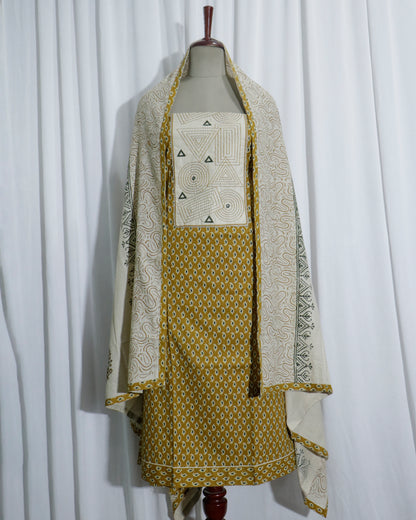 Cotton 3 piece suit set with Applique Cut Work on Bottom