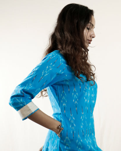Sky Whisper Ikat Suit Set – Sky blue kurta with cream pant & shaded dupatta (cream-sky)