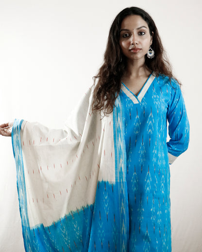 Sky Whisper Ikat Suit Set – Sky blue kurta with cream pant & shaded dupatta (cream-sky)