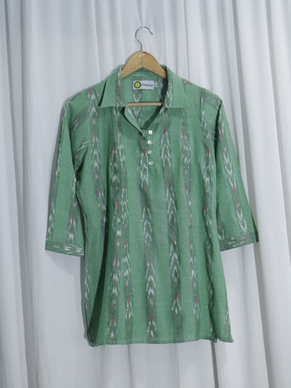 Handwoven Green Ikat Short Kurta with Coat Collar & Shell Buttons