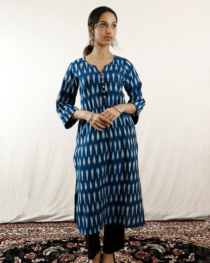 Blue Mirage Ikat Suit Set – Blue kurta with black pant & shaded dupatta (blue-black)