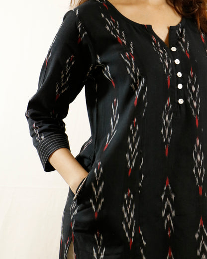 Black Ikat Handwoven Straight Fit Kurta with Thread Work & Shell Buttons