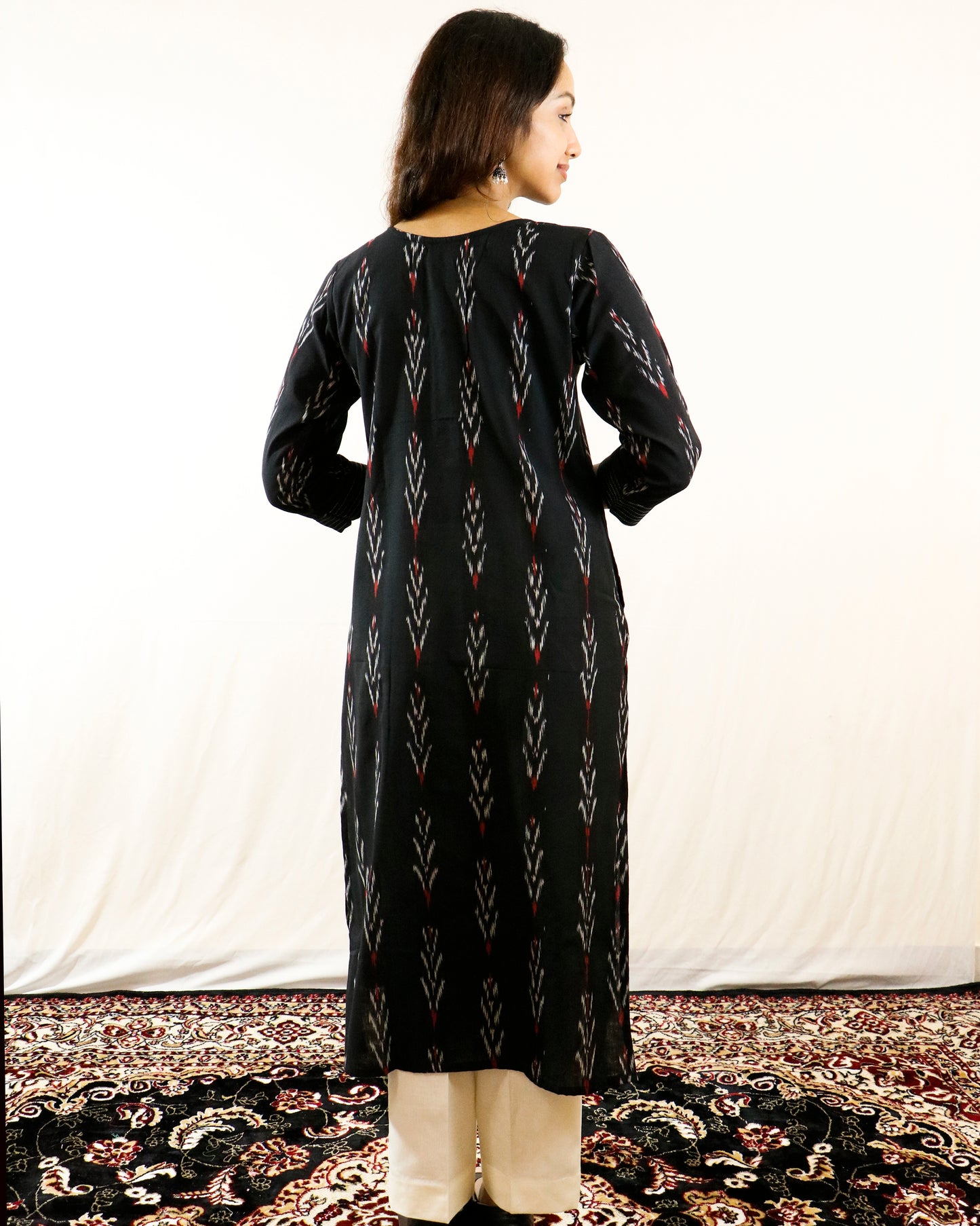 Black Ikat Handwoven Straight Fit Kurta with Thread Work & Shell Buttons