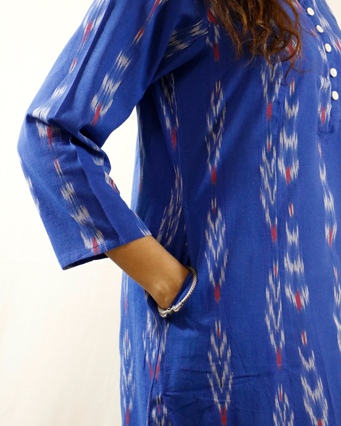 Neel Tara Handwoven Ikat A Line Kurta- both side pocket