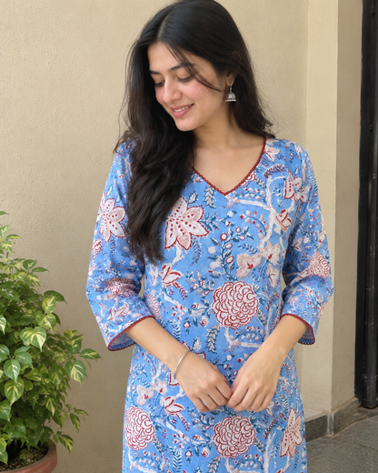 Blue Floral Handblock Printed Cotton Kurta with V-Neck & Side Pockets