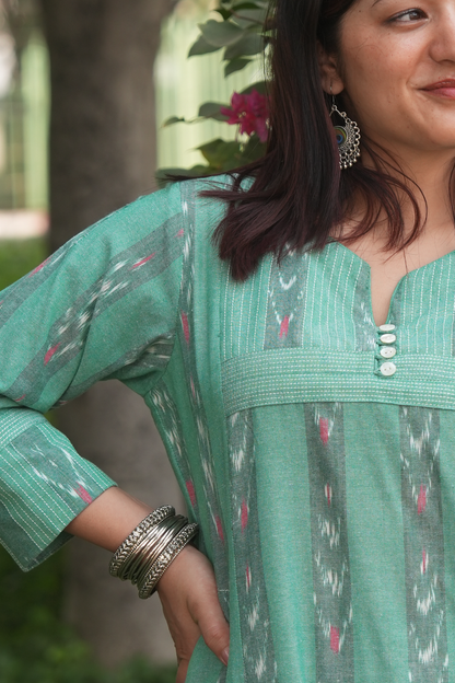 Handloom Ikat Green Cotton Kurta – Everyday Elegant Ethnic Wear